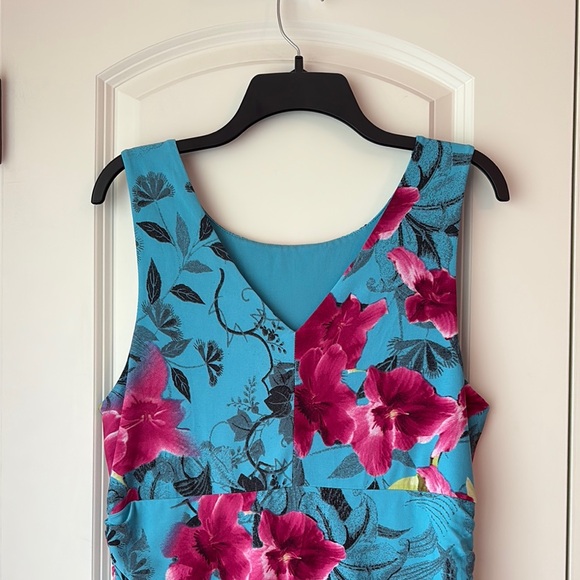 Venus Floral Sleeveless Maxi Mermaid Dress - Picture 7 of 12